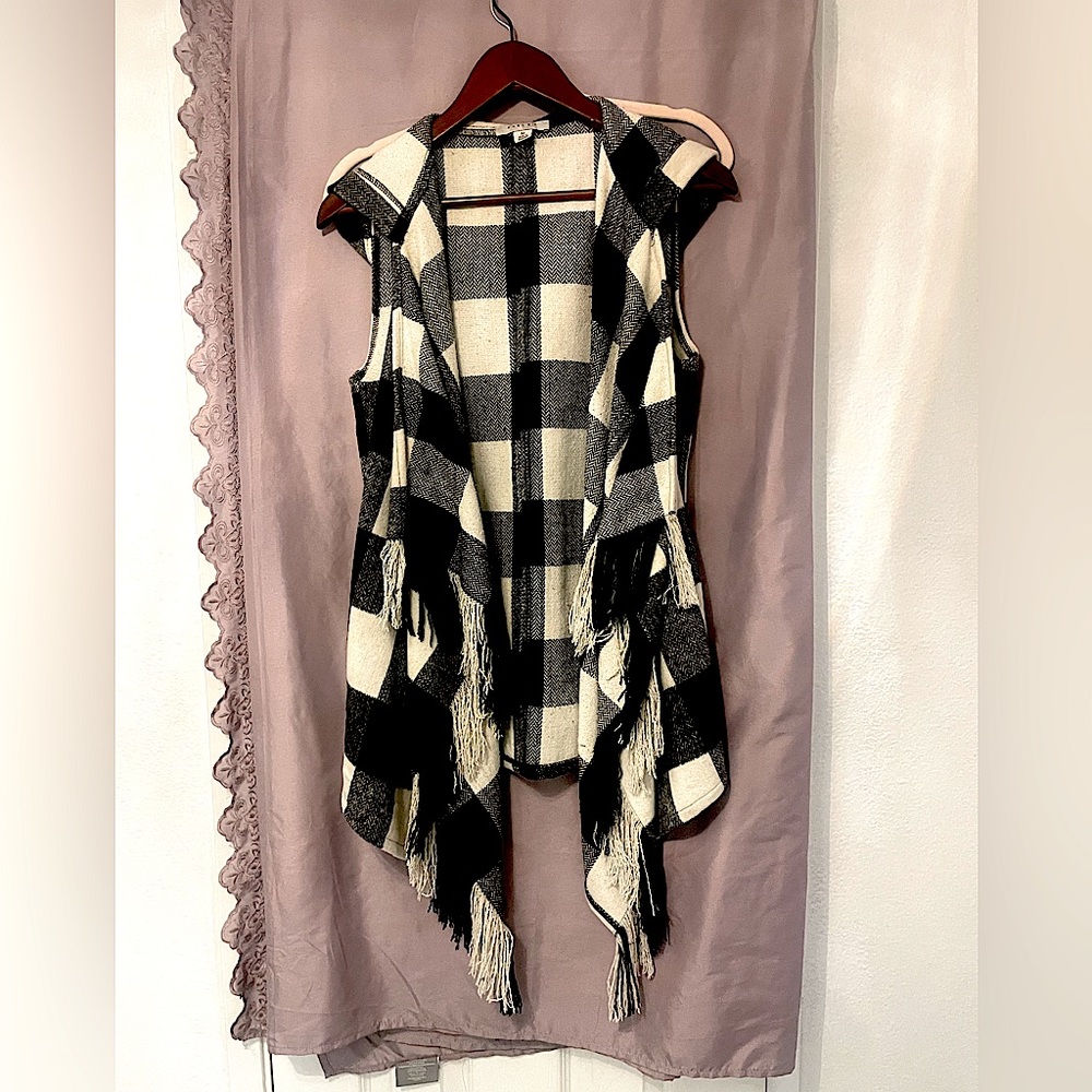 Vest jacket with hood